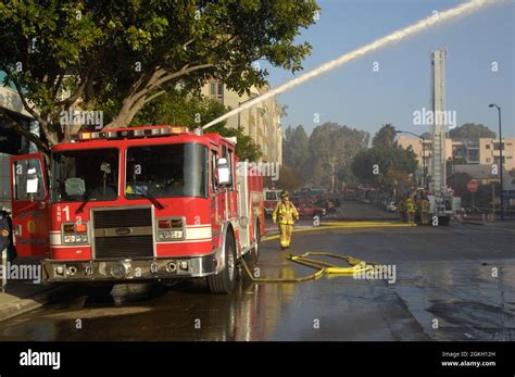 San Diego Fire Rescue Engine 1 Using Deck Gun At Jeromes Furniture