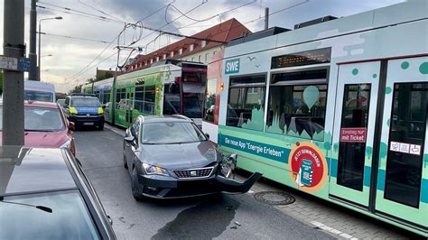 Unfall Mit Stra Enbahn In Erfurt