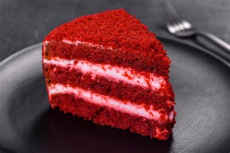 Premium Photo Red Velvet Cake Classic Three Layered Cake From Red