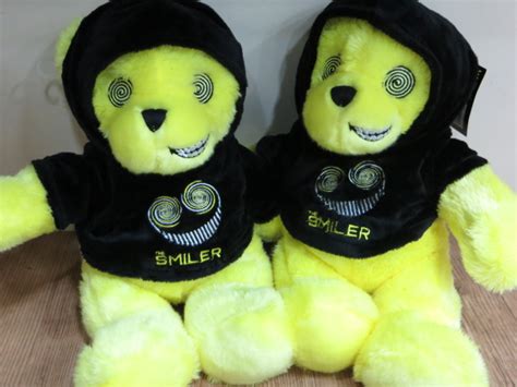 The Smiler at Alton Towers; Tips To Beat the Queues for The Smiler ...