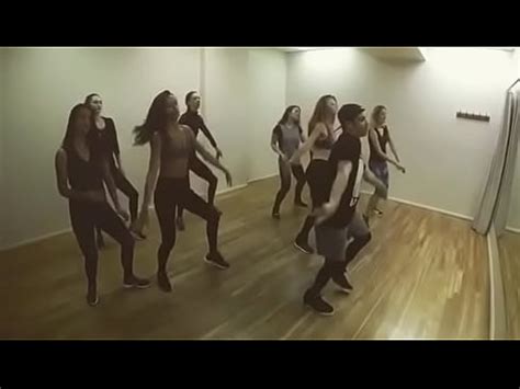 Luciana Bailando XVIDEOS