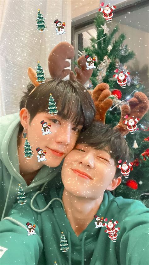 Pin By Quinjan On Thai Couples Christmas Couple Pictures Cutie Cute Gay Couples