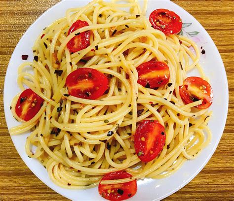 Spaghetti Aglio Olio Your Veg Recipe