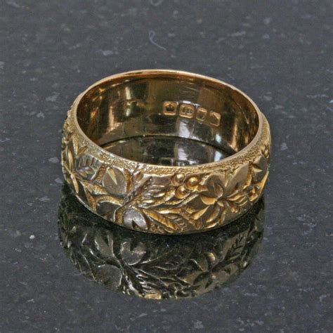 Buy 18ct gold engraved ring. Sold Items, Sold Rings Sydney - KalmarAntiques