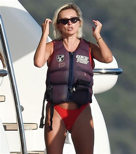 Caroline Vreeland Bikini Boobs Hot Celebs Home