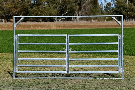 How To Make A Gate From A Cattle Panel at Adam Grammer blog