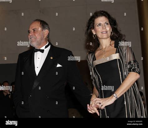 actress lucie arnaz   husband arrive   program honoring