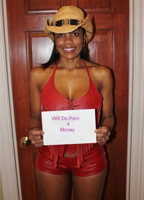 Raven Swallowz The Art Of Being An Ebony Whore Porn Pictures XXX