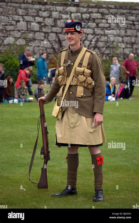 Première Guerre Mondiale L Homme En Uniforme De L Armée écossaise Gordon Highlanders Debout à