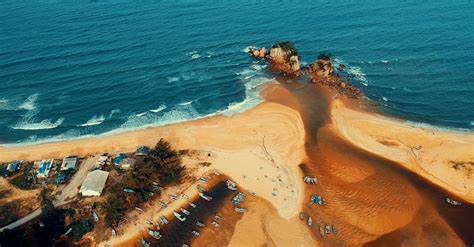 Aerial View of Beach · Free Stock Photo