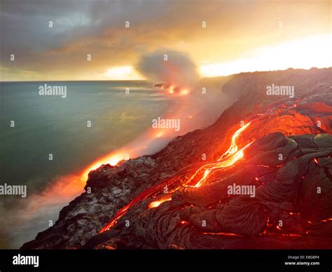 Volcanic Eruption Hi Res Stock Photography And Images Alamy