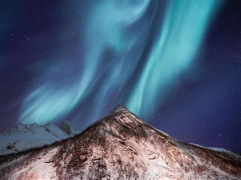 Fond De Ciel Avec Aurores Boréales Aurore Boréale Sur Les îles Lofoten