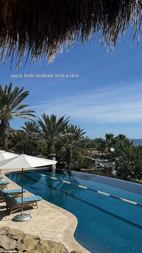 Molly Sims Sizzles At As She Shows Off Her Washboard Abs In A Tangerine Bikini During Cabo