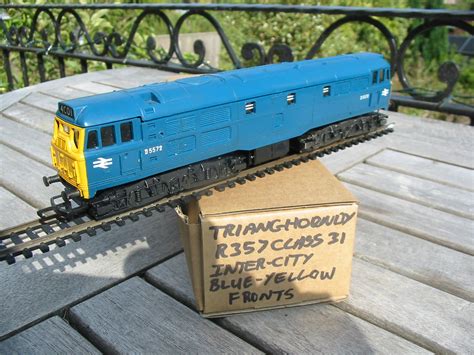 Tri Ang Hornby R357 Class 31 A1a A1a In Rail Blue With Full Yellow Fronts Excellent