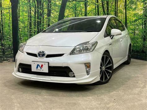 Used 2014 TOYOTA PRIUS ZVW30 | SBI Motor Japan