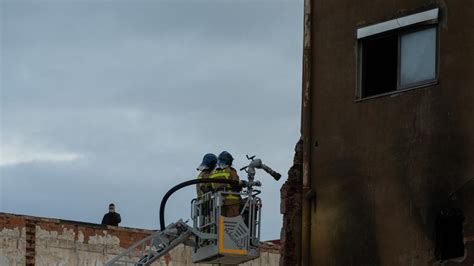 El Incendio De Badalona Está Controlado Y Se Desconocen Sus Causas