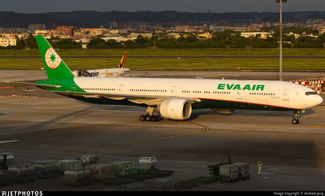 B 16731 Boeing 777 36NER Eva Air Andrew Jeng JetPhotos