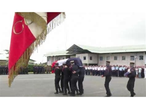 Guyane Hommage Au Gendarme Tu Lors D Une Op Ration De Lutte Contre L