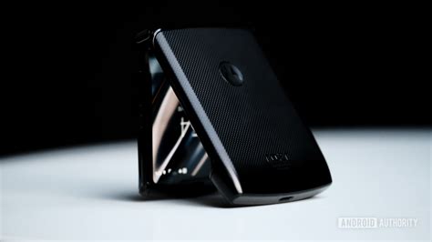 Motorola Razr 2 specs leak: A big upgrade, but still not a flagship ...