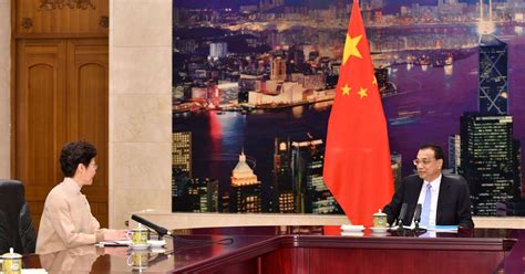 Líder de Hong Kong diz que China oferecerá apoio econômico