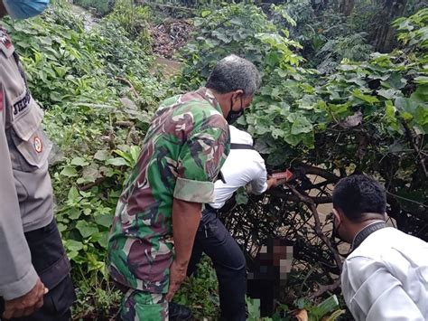 Mayat Tanpa Identitas Ditemukan Tergantung Di Bawah Jembatan Ma Salmun