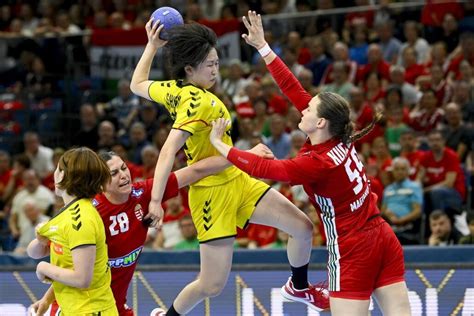 Fete Grozave Echipa De Handbal Feminin A Ungariei S A Calificat La