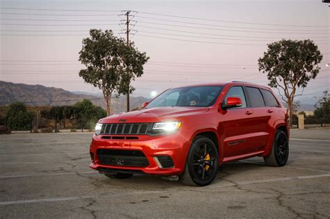 The Jeep Grand Cherokee Trackhawk A Hellcat Powered Suv Hot Rod