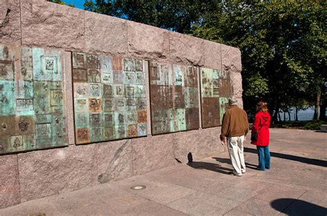 Franklin D. Roosevelt Memorial – Robert Graham