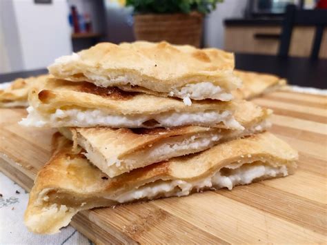 Focaccia Allo Stracchino Menta Limone