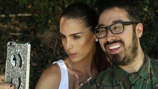 Signs Your Best Friend Is The Hot One