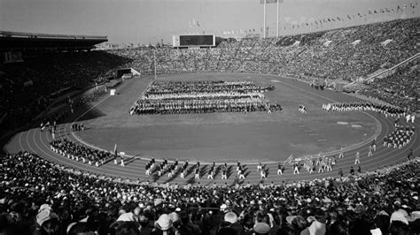 〈1964年の今日〉10月10日 東京五輪開幕