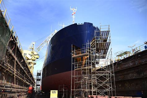 Heddle Shipyards gets $107M for vessel life extension projects in St ...