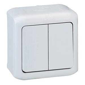 Выключатель двухклавишный - Legrand Quteo - IP44 10А 250В винтовые ...