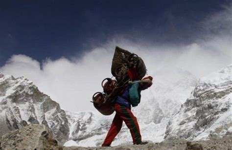 Climbing Mount Everest: Everything You Need To Know | Monte everest ...