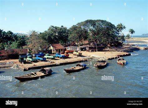 Kali River, Karnataka, India Stock Photo - Alamy