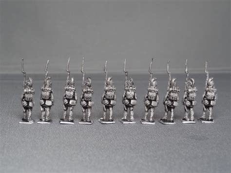 15mm German Infantry In Helmets Stood Bhau2 Ebor Miniatures