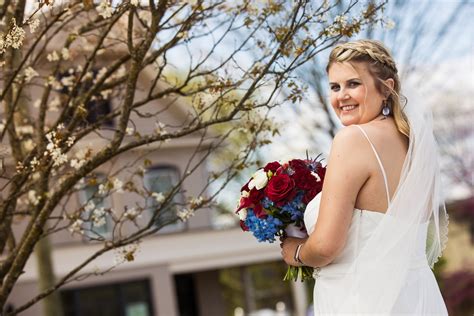 Wyndham Gettysburg Wedding: Lexi & Janelle - Rhinehart Photography