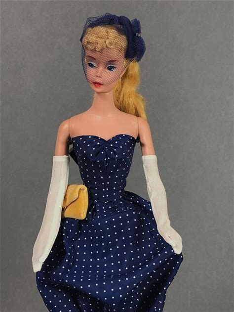 Lot Blonde Ponytail Barbie Wearing Tagged Mattel Gay Parisienne With Blue Open