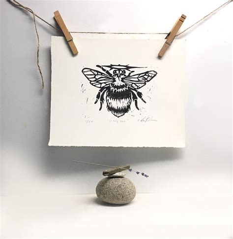 Bee Linocut Original Print Wall Art Etsy Etsy Wall Art Wall Art