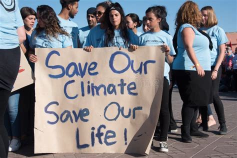 Protestation D Activistes De Climat De La Jeunesse Photo Ditorial