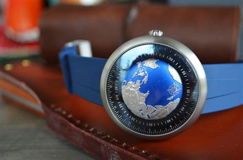 Planet Earth Wrist Watch