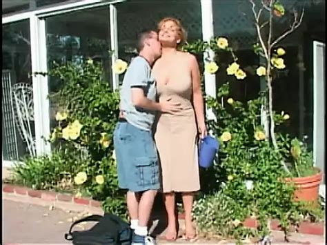 Free Garden Porn Videos XHamster