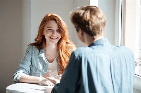 7 верных способов избежать неловкого молчания и научиться общаться с ...