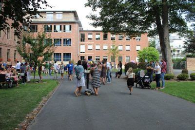 Einschulung der 5 Klassen St Angela Schule Düren