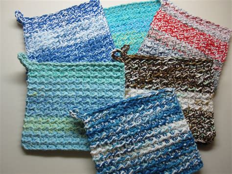 Kitchen Dining Set Of HOT Pad Pot Holders Variegated Colors Cotton Handmade Gift