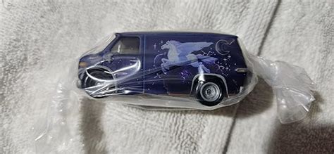Hot Wheels Collector Vehículo de Colección Bundle Disney 100th a Escala 1 64 para Adultos de 18