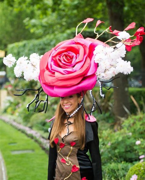 21 Absolutely Outrageous Hats From The Royal Ascot Royal Ascot Royal Ascot Hats Serious Fashion