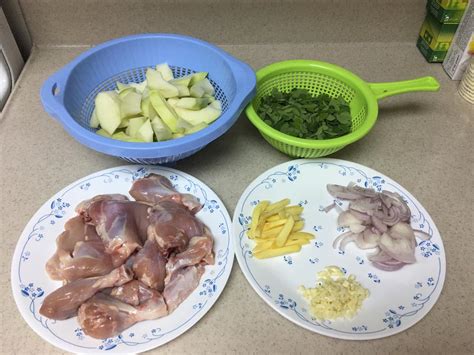 How To Cook Chicken Tinola Recipe Feastful Fork