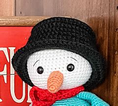 Ravelry Friendly Snowman Shelf Sitter Pattern By Kali Dahle