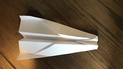 Super Cool Paper Airplane That Flies Far Youtube